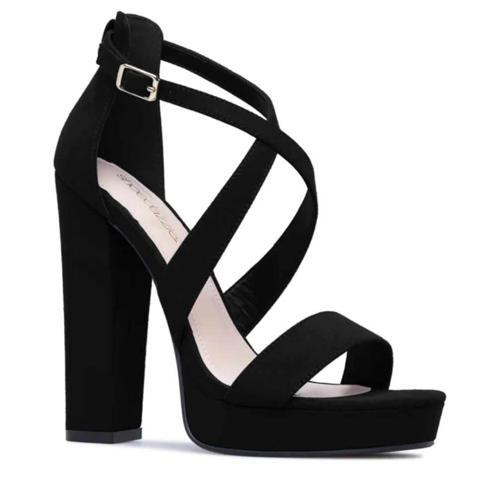 🆕 Natalia Strappy Block Heel
Size 8 Black 🆕